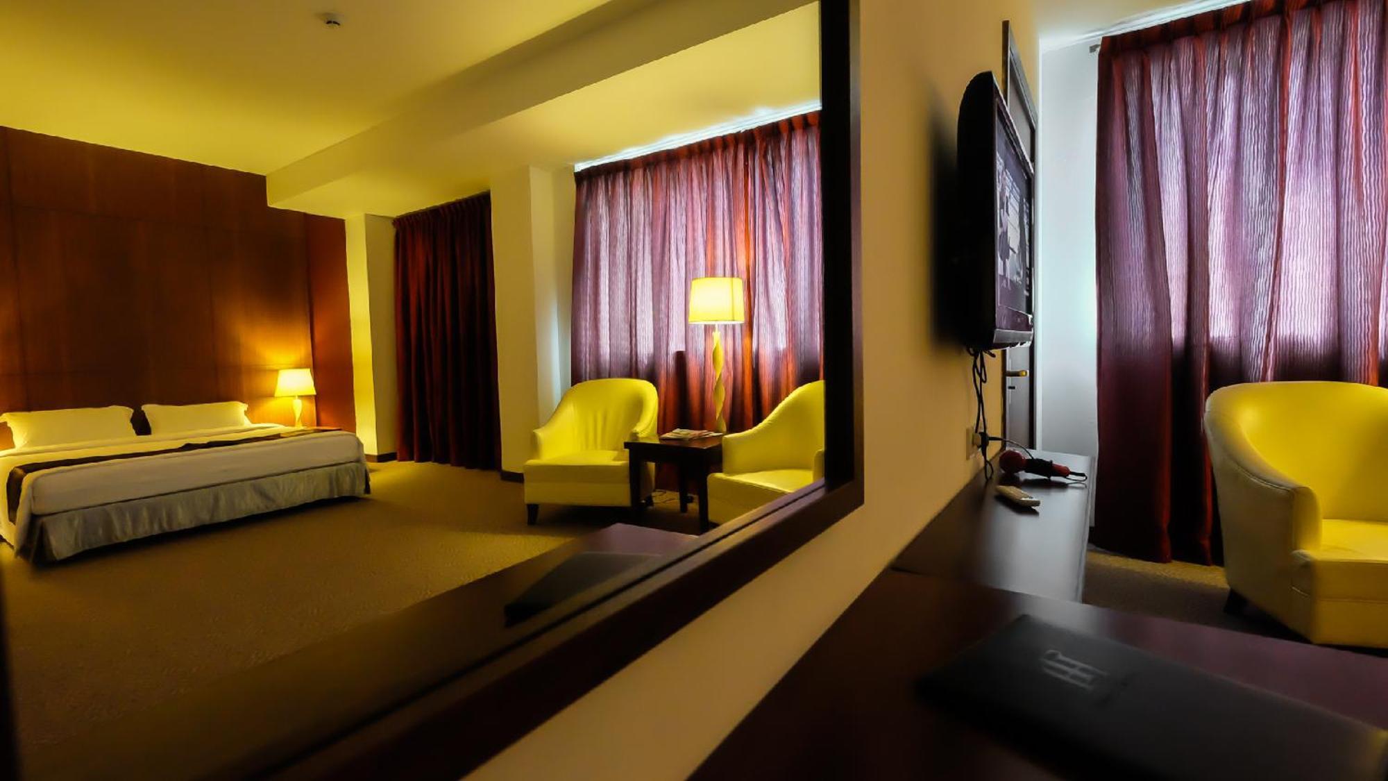 Times Hotel Brunei Бандар Сери Бегаван Стая снимка